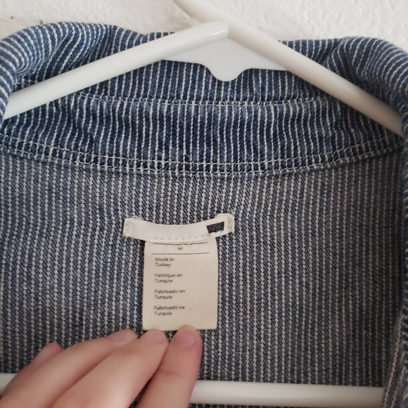 Levi's Blue Stripe Dress Denim Snap Button - Picture 3 of 5